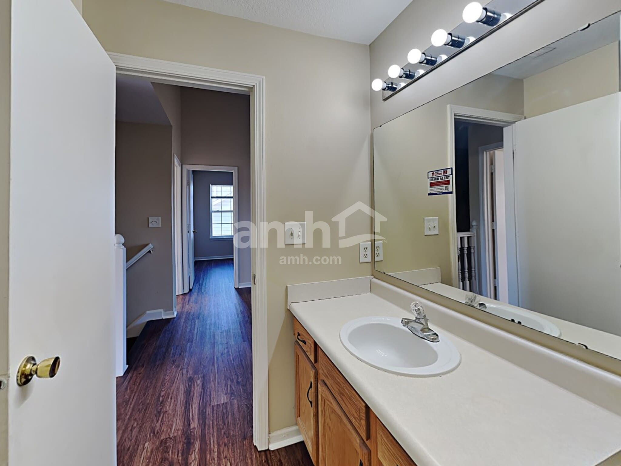 Building Photo - 7214 Dublin Ln