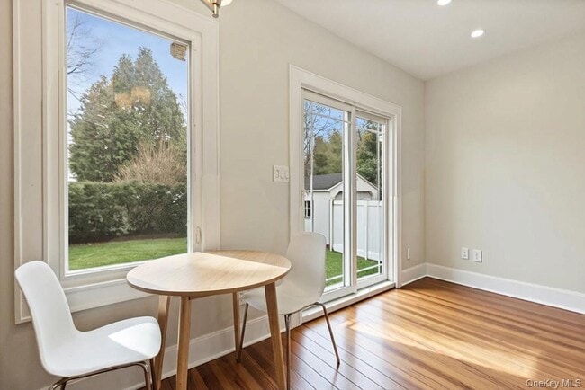 Building Photo - 518 Prospect Ave