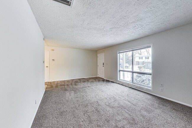 Building Photo - 3626 Ireland Ct