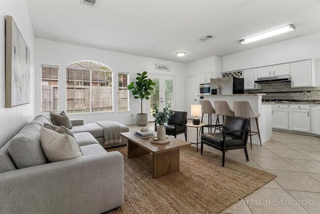 Building Photo - 5403 Haven Oaks Dr