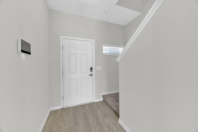 Building Photo - 6321 Tillandsia Pl