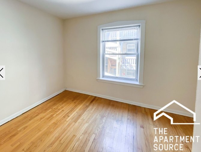 Building Photo - 5036 N Wolcott Ave