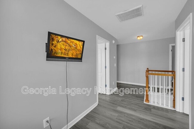 Building Photo - 816 Kaitlyn Dr