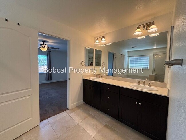 Building Photo - 6515 Copper Mountain Dr
