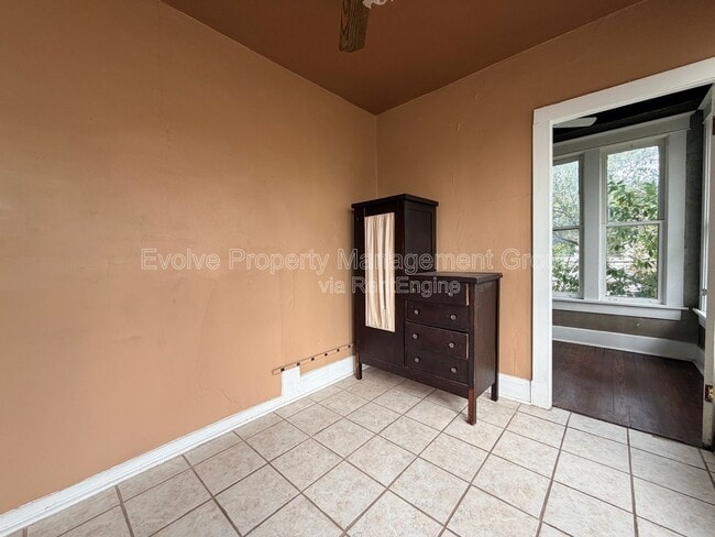 Building Photo - 1283 Harbert Ave