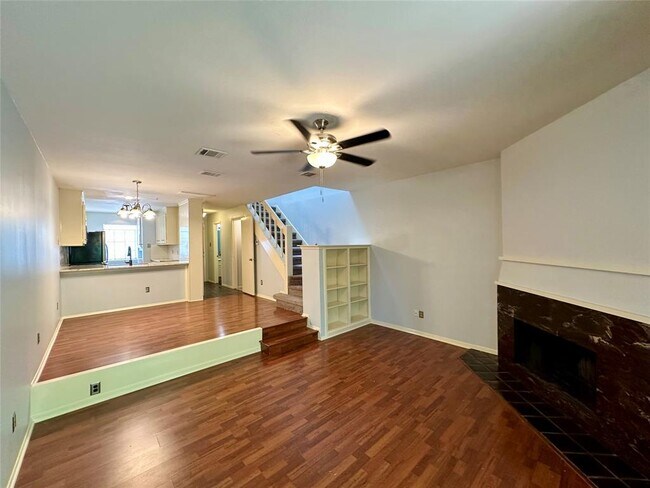 Building Photo - 1804 Capital Pkwy