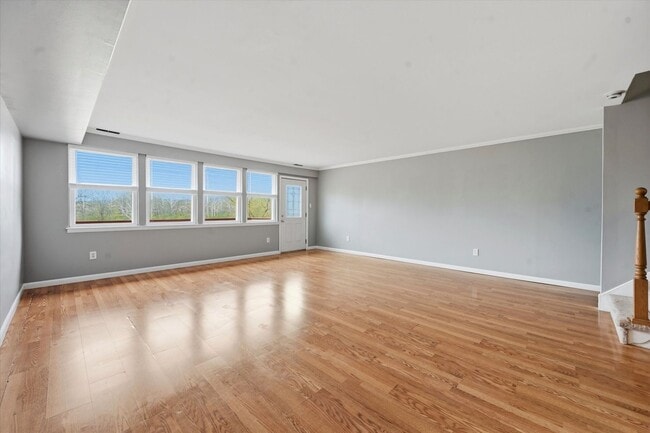 Building Photo - 3 Bed | 2.5 Bath Townhome in Wedgewood Estates – Available Now!