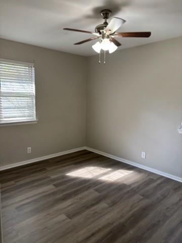 Building Photo - 233 NE Taylor St