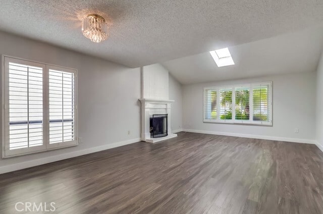 Building Photo - 7030 Seawind Dr