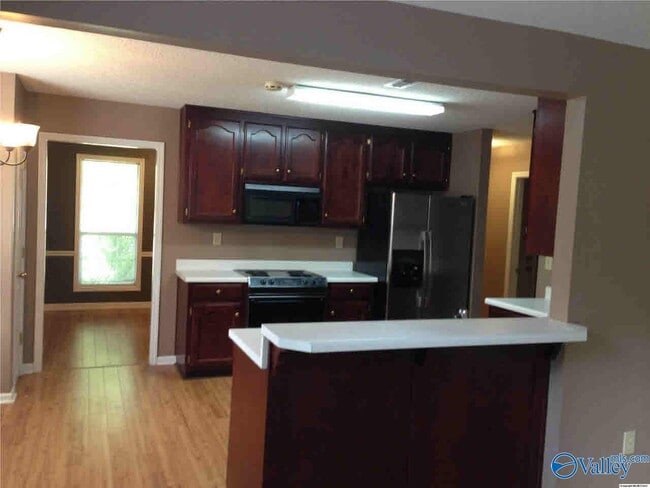 Building Photo - 110 Wildweed Ct