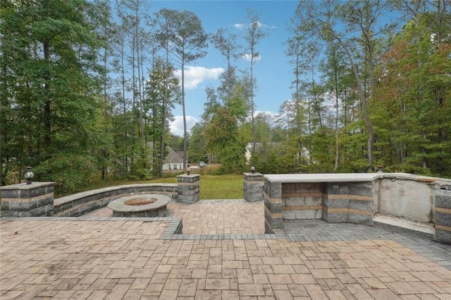 Building Photo - 3149 Lakeview Pkwy