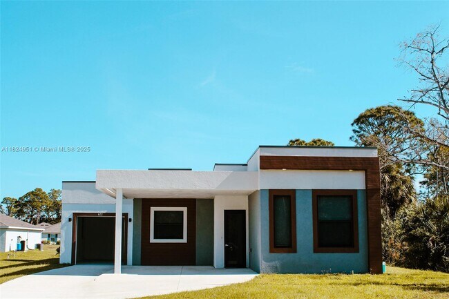 Building Photo - 622 Windermere Dr