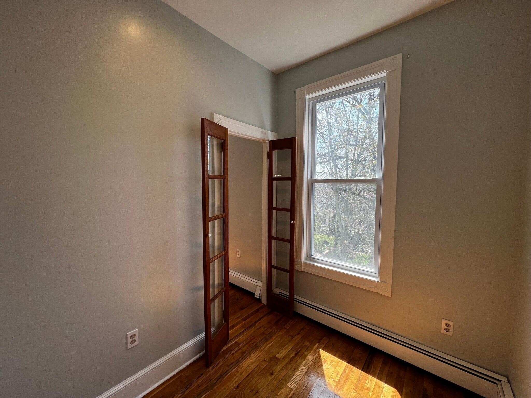 Bonus Room 2 - 21 Sherman Pl