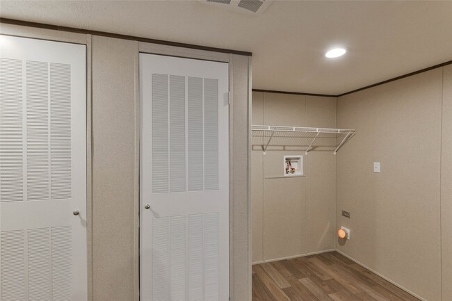 Building Photo - 25150 Faraway Ln