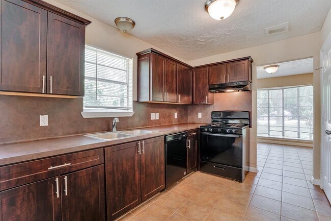 Building Photo - 24815 Spring Creek Dr