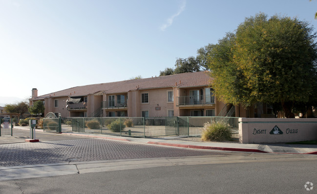 Building Photo - Desert Oasis Apartments