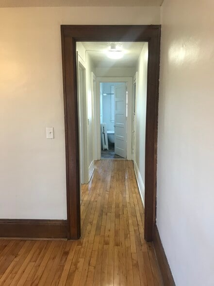 Hallway, well lit and bright - 2917 S 31st Ave