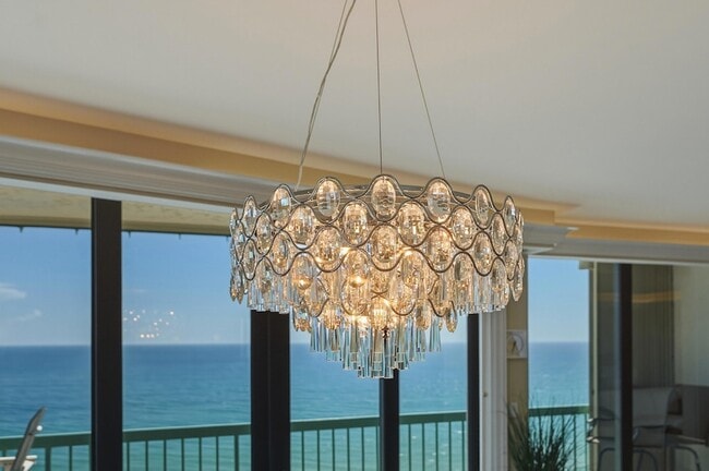 Building Photo - 9900 S Ocean Dr