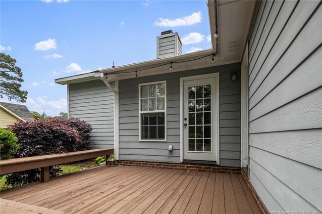 Building Photo - 465 Northwoods Dr