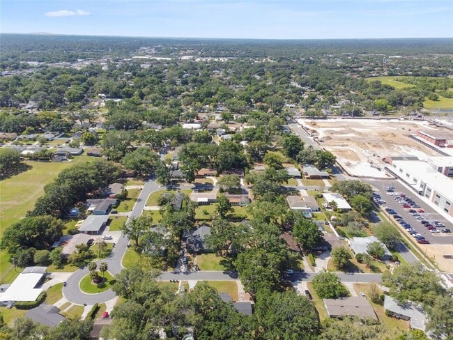 Building Photo - 535 W Palmeden Dr