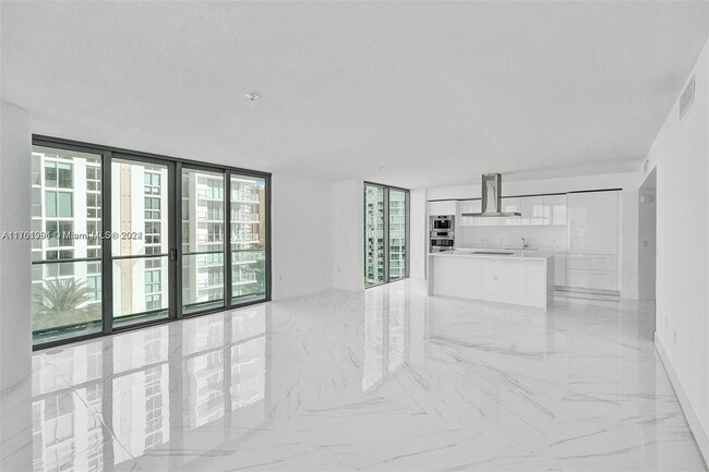 Building Photo - 330 Sunny Isles Blvd