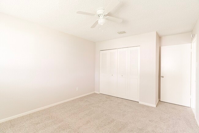 Building Photo - 19414 Leafwood Ln