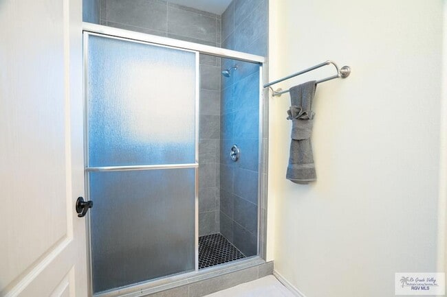 Building Photo - 3495 Boca Chica Blvd