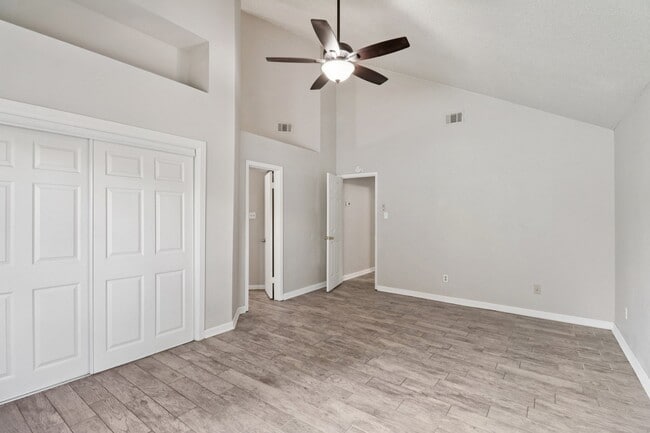 Building Photo - 11306 Bayou Pl Ln