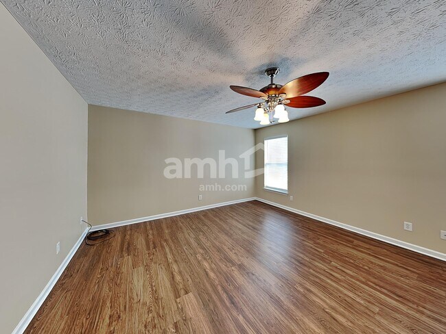 Building Photo - 5954 Courtney Pl