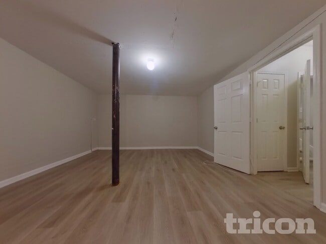 Building Photo - 158 Sweetwater Cir