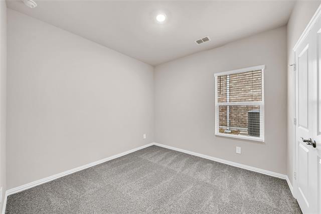 Building Photo - 417 Martell Rd