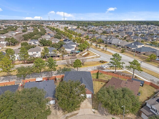 Building Photo - 18210 Juniper Creek Ln