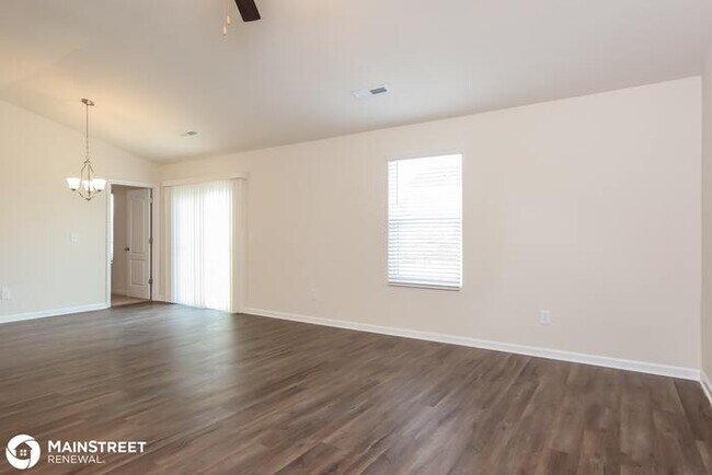 Building Photo - 118 Pillow Ln, Burlington, NC 27217