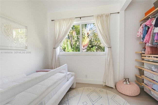 Building Photo - 3782 El Prado Blvd