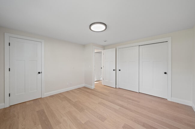 Building Photo - 1018 Bonnie Brae Ln