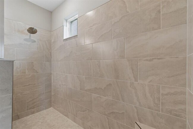 Building Photo - 2181 Longliner Lp