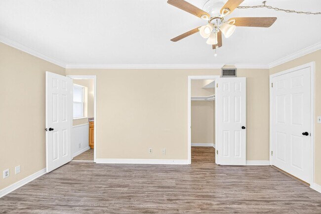 Building Photo - 2760 Ocean Shore Blvd