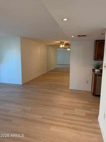 Building Photo - 7950 E Camelback Rd