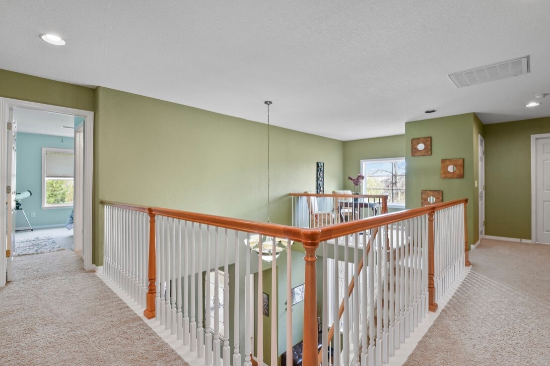 Building Photo - 9536 W Avalon Dr