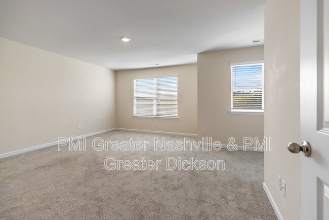 Building Photo - 305 Masters Way