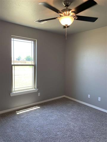 Building Photo - 5380 NE Snowy Owl Rd