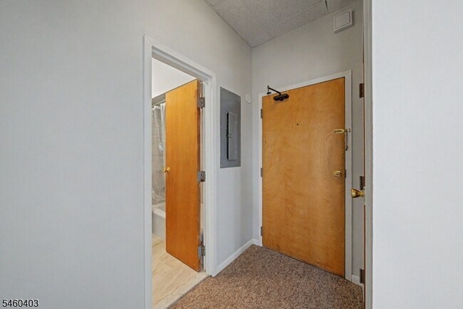 Building Photo - 110 Cornelia St