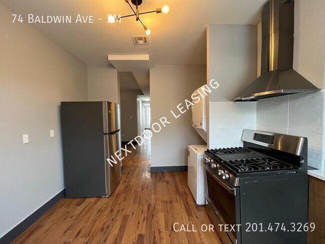 Building Photo - 74 Baldwin Ave