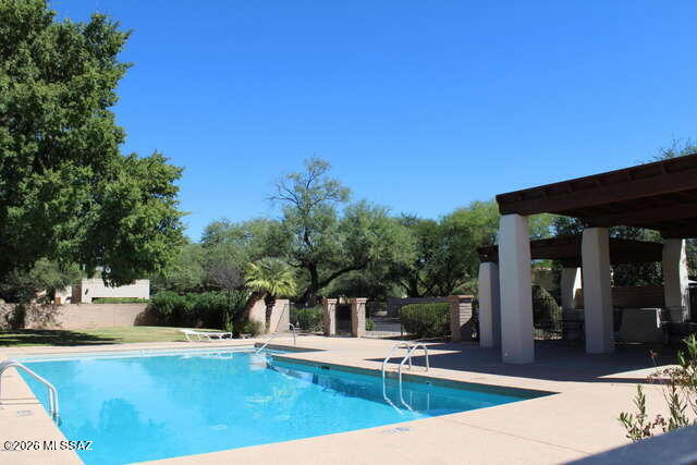 Building Photo - 3331 N Deerspring Ct