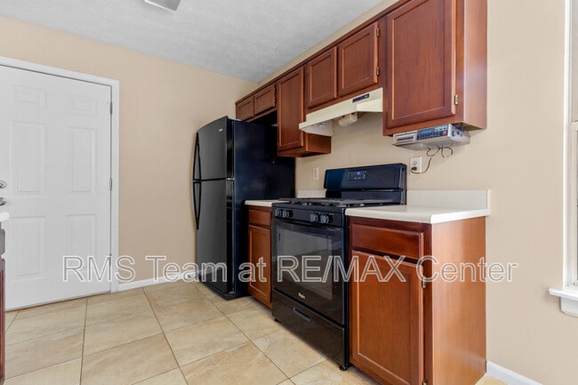 Building Photo - 3525 Park Bluff Ln NW