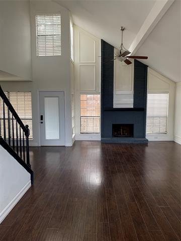 Building Photo - 400 St Durney Ct