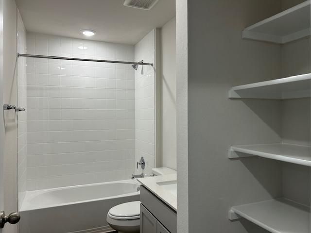Building Photo - 1313 Camden Ln