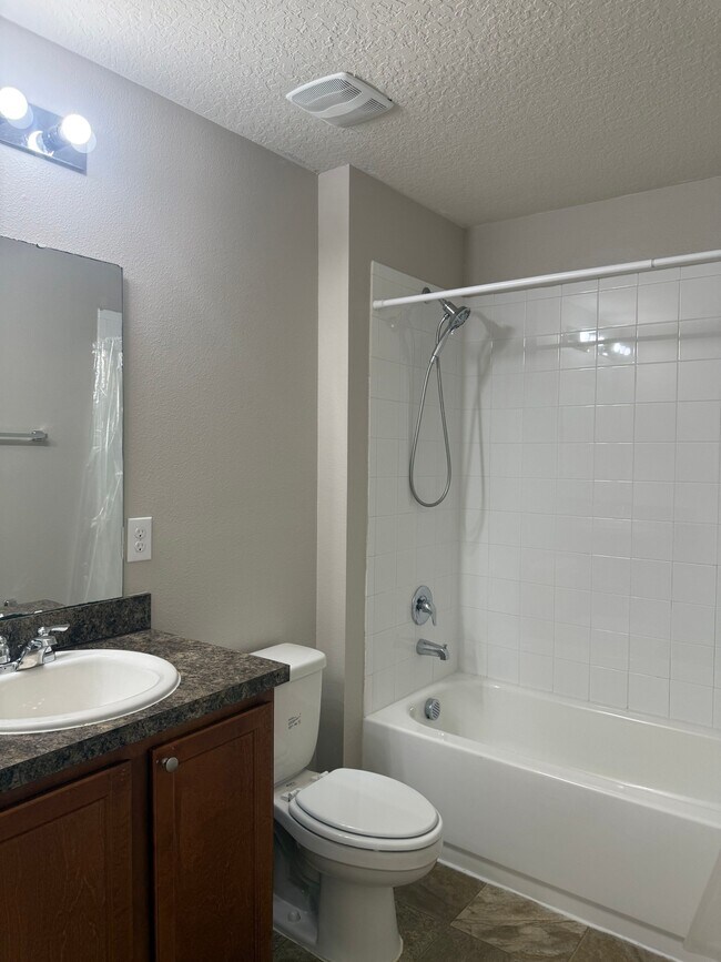 Building Photo - 1377 N Platte Ct