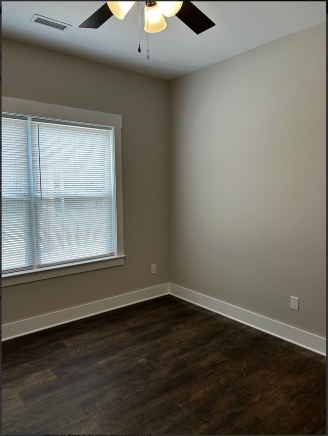 Building Photo - BRAND NEW Charming 2 Bed, 2 Bath, 1 Car Ga...