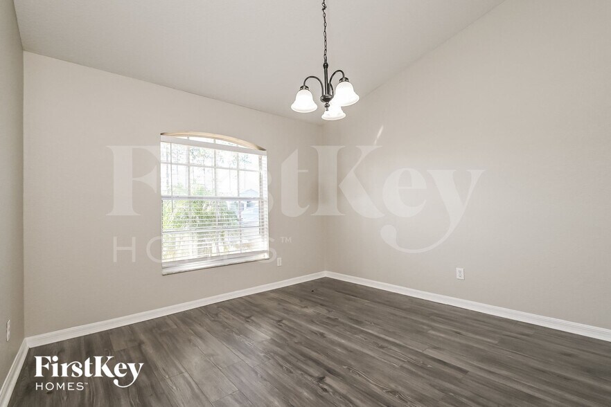 Building Photo - 8035 Sugar Pine Blvd